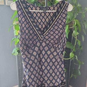 Alfani Silk Blue Tan Blue Sleeveless V-Neck Blouse | Size: 10